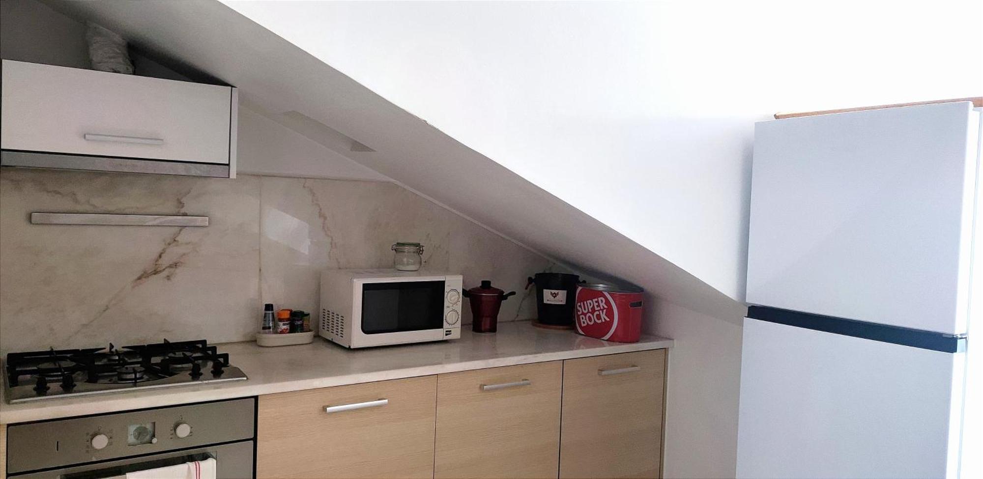 Bedrooms In Lisbon's Bairro Alto In Shared