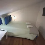Rooms In Lisbon\'S Bairro Alto In Shared Accommodation